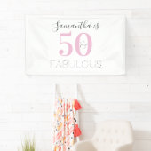 Personalisiert 50 und fabelhaft Modern Pink Birthd Banner (Insitu)