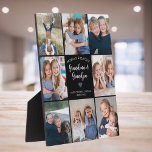 Personalisiert 8 FotoCollage Großeltern Moderne Fotoplatte<br><div class="desc">Diese personalisierte schwarze Collage-Decke aus dem 8-Foto- "Großartiges Grandma & Opa der Welt" besticht durch ein schlichtes Herz, begleitet von handgeschriebenen Schriftzeichen-Typografie und dem Namen der geliebten Enkel. Ein ideales und herzzerwärmendes Geschenk für Ihre Großeltern an besonderen Anlässen wie Großeltern Tag, Geburtstag, Weihnachten oder Geburtstag. Passen Sie es mit Fotos...</div>