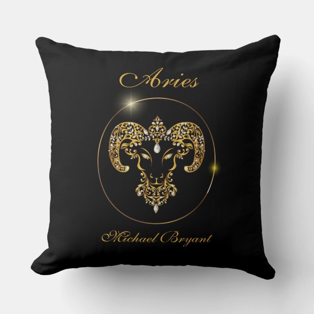 Personalisiert Aries Zodiac Sun Sign Black Gold Kissen (Vorderseite)