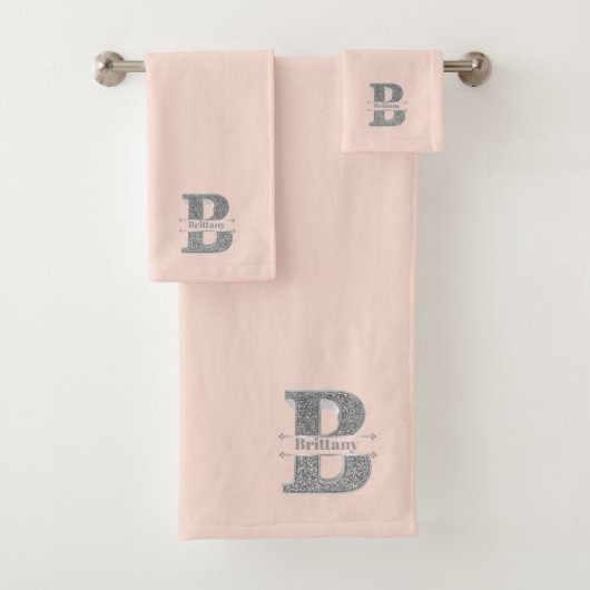 Personalisiert B Erste Silver Monogramm Ihr Name Badhandtuch Set (Insitu)