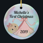 Personalisiert Baby's First Christmas Ornament<br><div class="desc">Personalisieren Sie mit dem Namen und dem Jahr Ihres Babys auf diesem Ornament.</div>