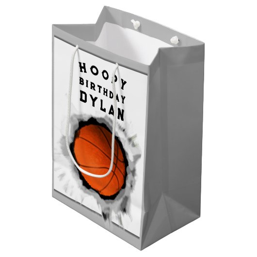 Personalisiert Basketball Geburtstag Mittlere Geschenktüte (Vorderseite Schrägansicht)