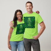 Personalisiert Behalten Calm Blue und Green mit ei T-Shirt (Unisex)