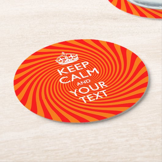 Personalisiert BEHALTEN CALM UND Text auf Swirl Runder Pappuntersetzer (Angewinkelt)