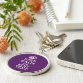 Personalisiert BEHALTEN KALM Ihres Textes auf Lila Schlüsselanhänger (Seite)