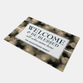 Personalisiert Beige Bokeh WELCOME Fußmatte (Schrägansicht)