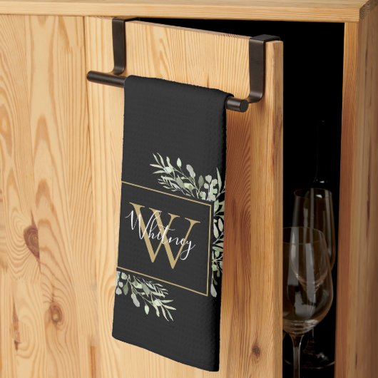Personalisiert Black Gold Monogram Greenery Floral Geschirrtuch (Drittel gefaltet)