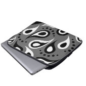 Personalisiert Black Gray & White Paisley Laptopschutzhülle (Vorne Knopf)