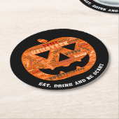Personalisiert Black Halloween Pumpkin Typografie Runder Pappuntersetzer (Angewinkelt)