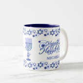 Personalisiert Blue Happy Hanukkah Star Wirbel Zweifarbige Tasse (VorderseiteRechts)