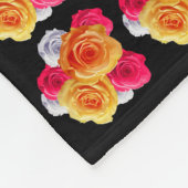 Personalisiert blühende Rose Motif Fleece Blanket (Ecke)