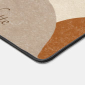 Personalisiert Boho Terracotta Sand Abstrakt Schreibtischunterlage (Ecke)