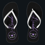 Personalisiert Bridal (lila) Badesandalen<br><div class="desc">Fun,  benutzerdefinierte schwarze und lila Braut Hochzeitsflip Flops.</div>