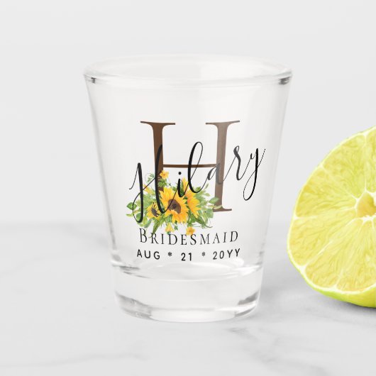 Personalisiert Bridesmaid Anfangsname SUNFLOWERS Schnapsglas (Vorderseite)