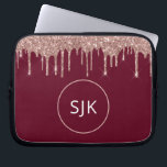 Personalisiert Burgundy Rose Gold Glitzer Tropfen Laptopschutzhülle<br><div class="desc">Girly Blush Pink - Rose Gold und Black Imitats Glitzer Tropfen und Sparkle Elegant Mit Monogramm Initials Case. Dieser Fall kann so angepasst werden,  dass er Ihren Anfangs- und Vornamen enthält.</div>
