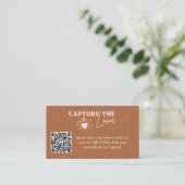 Personalisiert Capture the Liebe Wedding Qr Code Begleitkarte (Stehend Vorderseite)