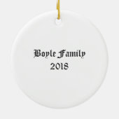 Personalisiert Clan Boyle Wappen & Tartan Keramik Ornament (Hinten)