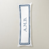 Personalisiert Classic Navy Blue Monogram Seitenschläferkissen (Rückseite (Vertikal))