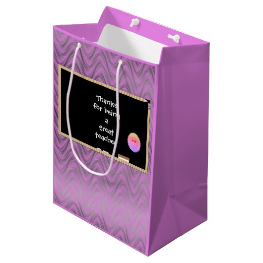 Personalisiert Danke an den Lehrer Mittlere Geschenktüte (Vorderseite Schrägansicht)
