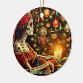 Personalisiert Día de los Muertos Weihnachtsfeiert Keramik Ornament (Links)