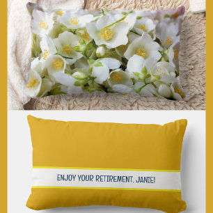 Personalisiert Enjoy Your Retirement Jasmine Blume Lendenkissen