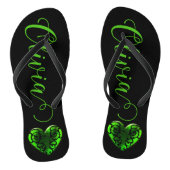 Personalisiert Filigree Goth Green Heart Badesandalen (Fußbett)