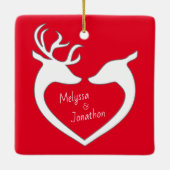 Personalisiert First Christmas Rentier Couple Red Keramikornament (Rückseite)