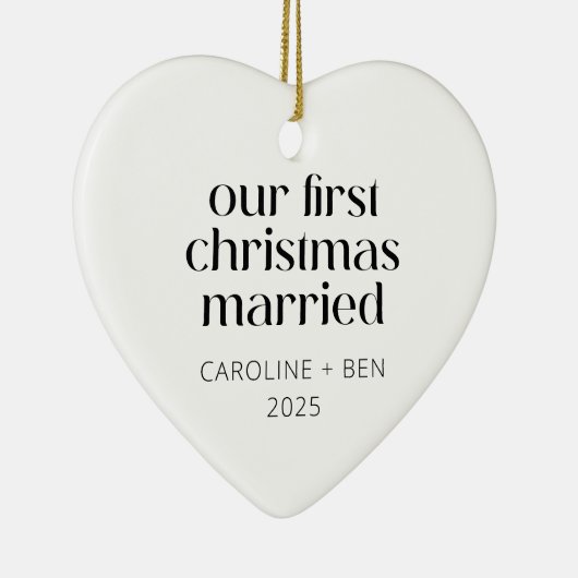 Personalisiert First Christmas Verheiratetes Foto Keramik Ornament (Rechts)