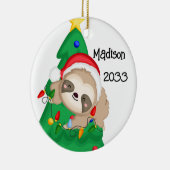 Personalisiert Frohe Weihnachts-Sloth-Tree Keramik Ornament (Rechts)
