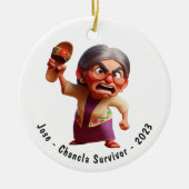 Personalisiert Funny Chancla Survivor Navidad Keramik Ornament (Vorne)