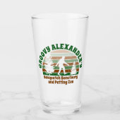 Personalisiert Funny Sasquatch Sanctuary Glas (Vorderseite)
