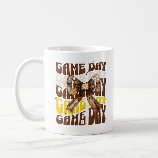 Personalisiert Gameday Mama Football Lover Kaffeetasse (Links)