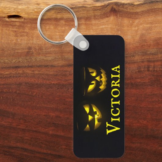 Personalisiert gelb auf schwarz-gruseligen Kürbisg Schlüsselanhänger (Vorderseite)