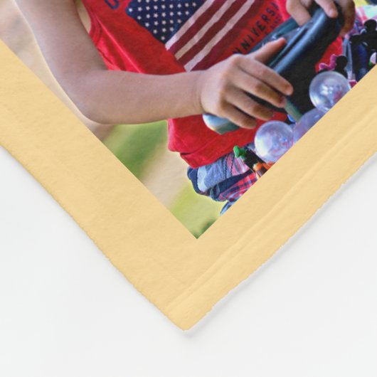 Personalisiert-gelbes Foto-Collage Mit Monogramm G Fleecedecke (Ecke)
