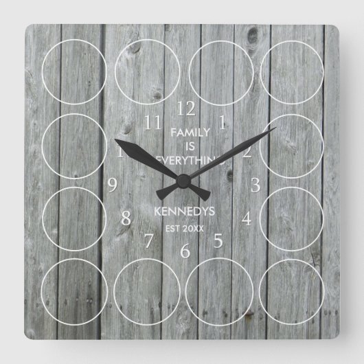 Personalisiert Graue Holzserie 12 Quadratische Wanduhr (Vorderseite)