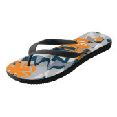 Personalisiert-Grauschock-Wave-Camouflage Badesandalen (Schrägansicht)