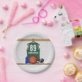 Personalisiert Green und White Basketball Jersey Pappteller (Party)