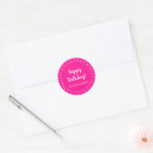Personalisiert Happy Birthday Hot Pink Polka Dot Runder Aufkleber (Umschlag)