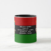 Personalisiert HAPPY KWANZAA Tasse (Zentrum)