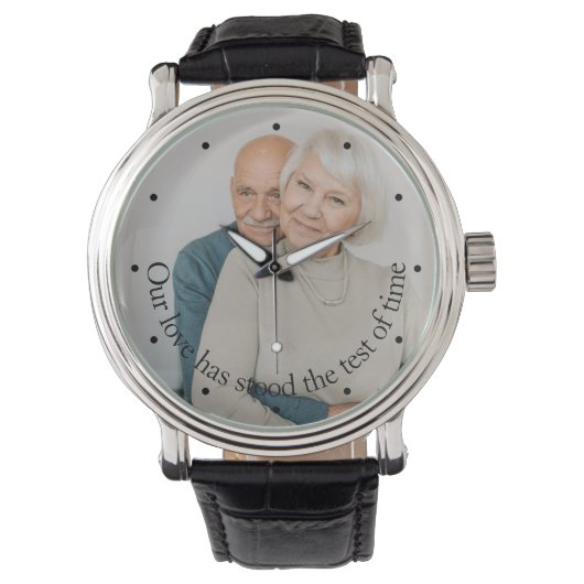 Personalisiert hat unsere Liebe die Zeit hinter si Armbanduhr (Vorderseite)