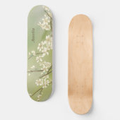 Personalisiert-hellgrün-weiße Blume Skateboard (Vorderseite)