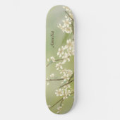 Personalisiert-hellgrün-weiße Blume Skateboard (Vorderseite)