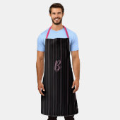 Personalisiert/Initialisiert, schwarz und rosa ges Schürze (Getragen)