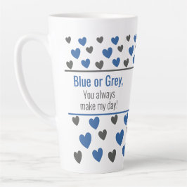 Personalisiert inspirierende blaue und graue Herze Milchtasse