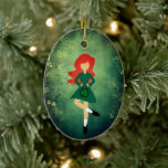 Personalisiert Irish Dance Red Hair Christmas Keramik Ornament<br><div class="desc">Dieses personalisierte Irish Dance Clovers Holiday Weihnachtsbaum Ornament verfügt über einen irischen Tänzer mit roten Haaren auf grünem Hintergrund mit hübschen eleganten Kleeblättern. Personalisieren Sie die Rückseite mit einem Namen und einem Jahr oder einem Text,  den Sie hinzufügen möchten.</div>