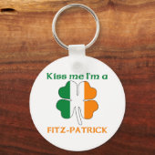 Personalisiert Kiss Me I bin Fitz-Patrick Schlüsselanhänger (Vorderseite)
