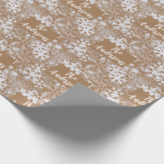 Personalisiert Kraft Snowflake Gingerbrett Weihnac Geschenkpapier (Ecke)