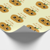 Personalisiert Lil Pumpkin Wrapping Paper Geschenkpapier (Ecke)