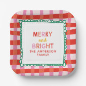 Personalisiert Merry and Bright Red Checkered Pappteller (Vorderseite)