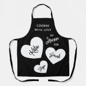 Personalisiert mit Liebe in Schwarz und Weiß gekoc Schürze (Vorderseite)